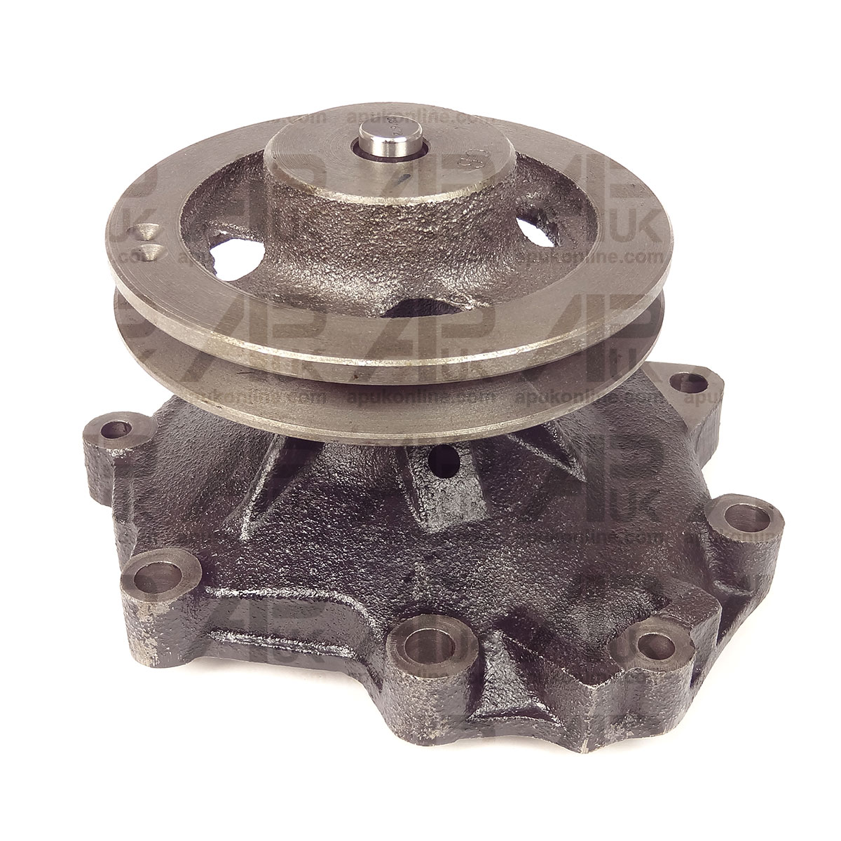 Water pump for Ford New Holland 7910 8010 8210 8700 9200 9600 9000 TW 15 Tractor