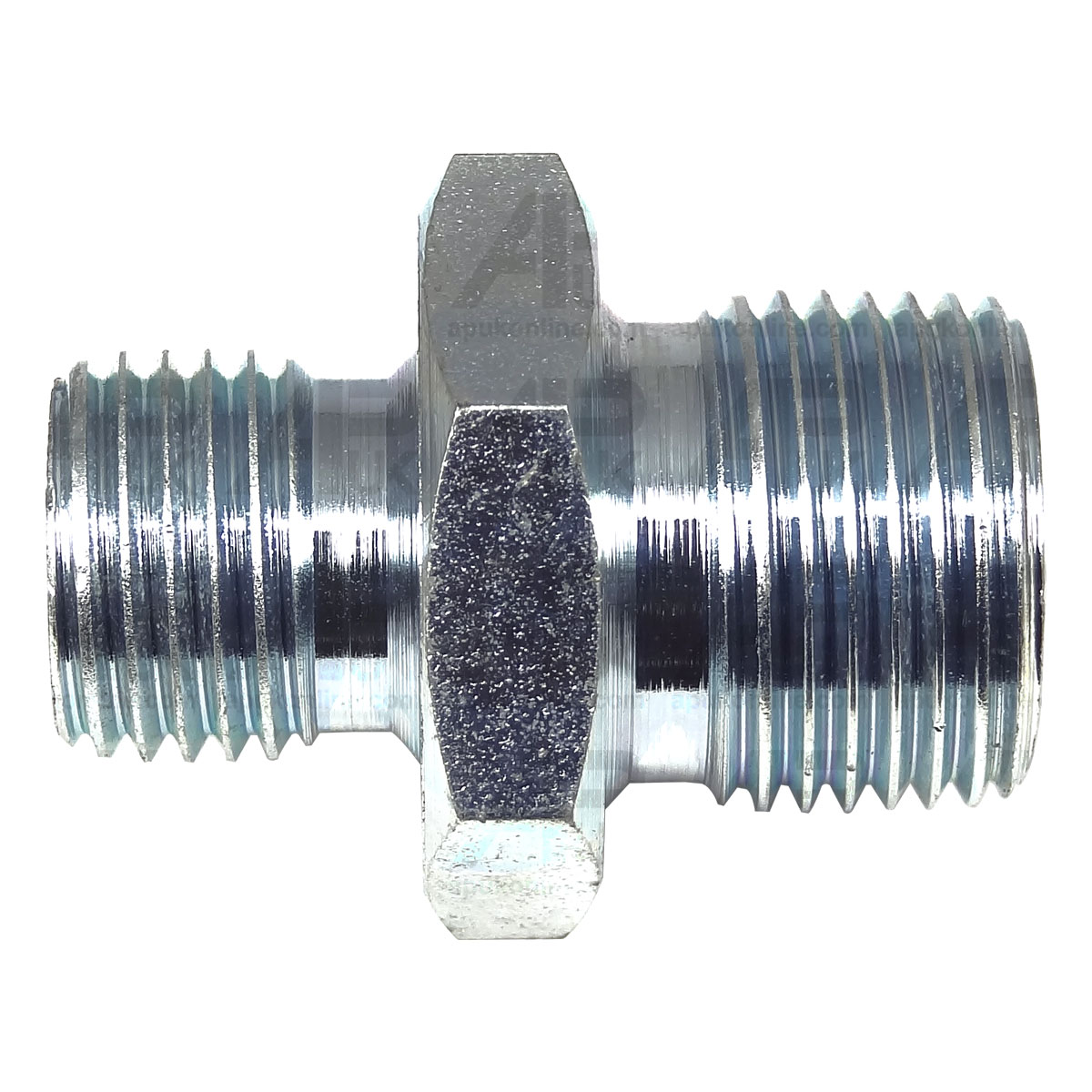 Hydraulic Adaptor 1/4&#039;&#039; - 3/8&quot; BSP Male - Male Reducer for Ford Massey Tractor