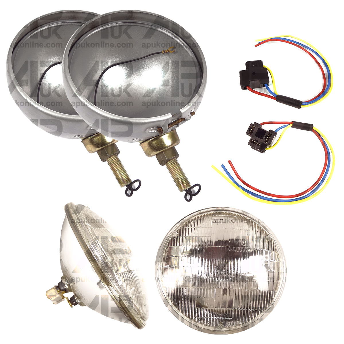 2x Universal Steel Headlight HeadLamp Housing, Sealed Unit &amp; Plug 5 3/4&quot; Silver